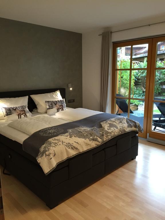 Boutiqueferienwohnung Schnapshaeusel Oberstdorf Rum bild